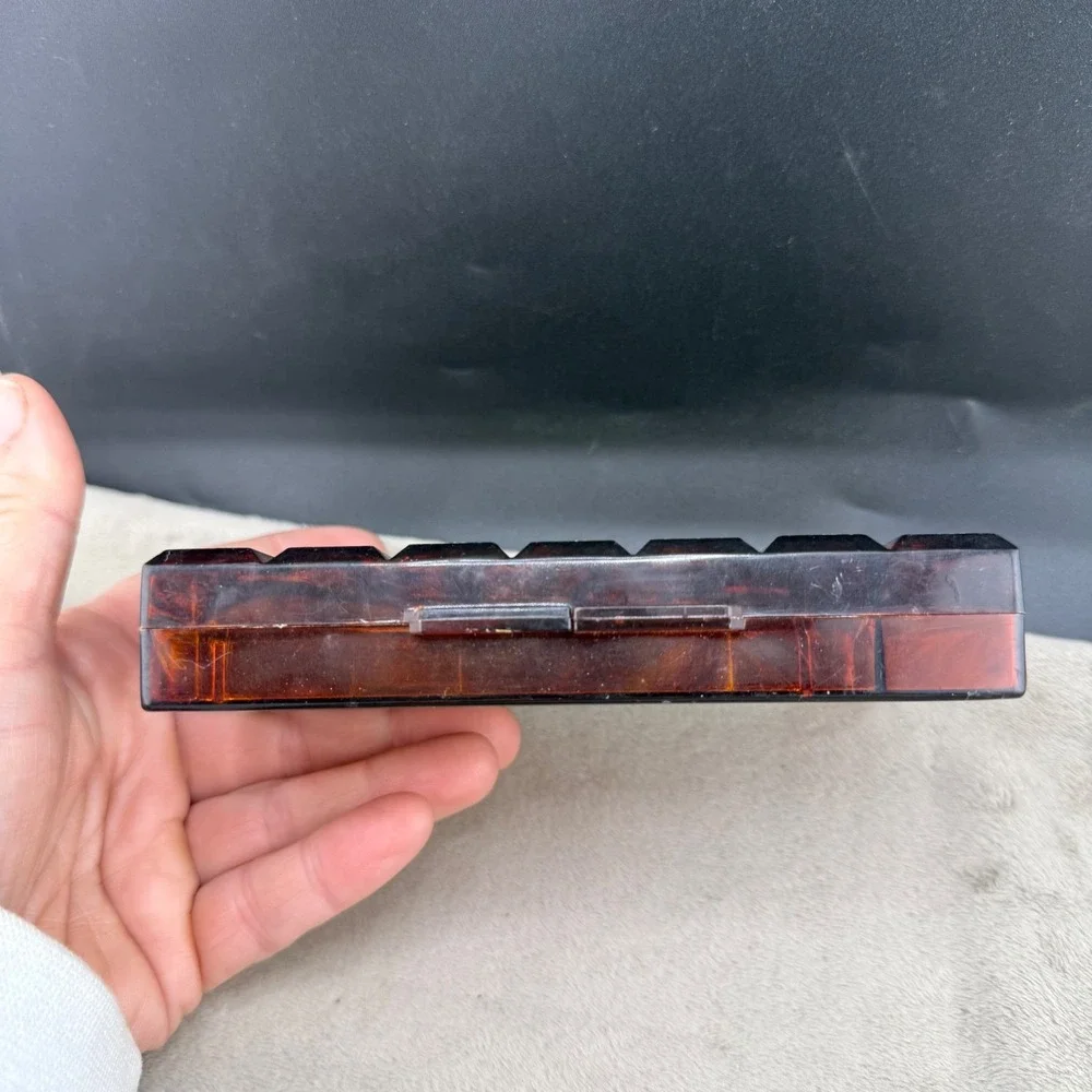 Vintage Plastic Compact Rootbeer READ
